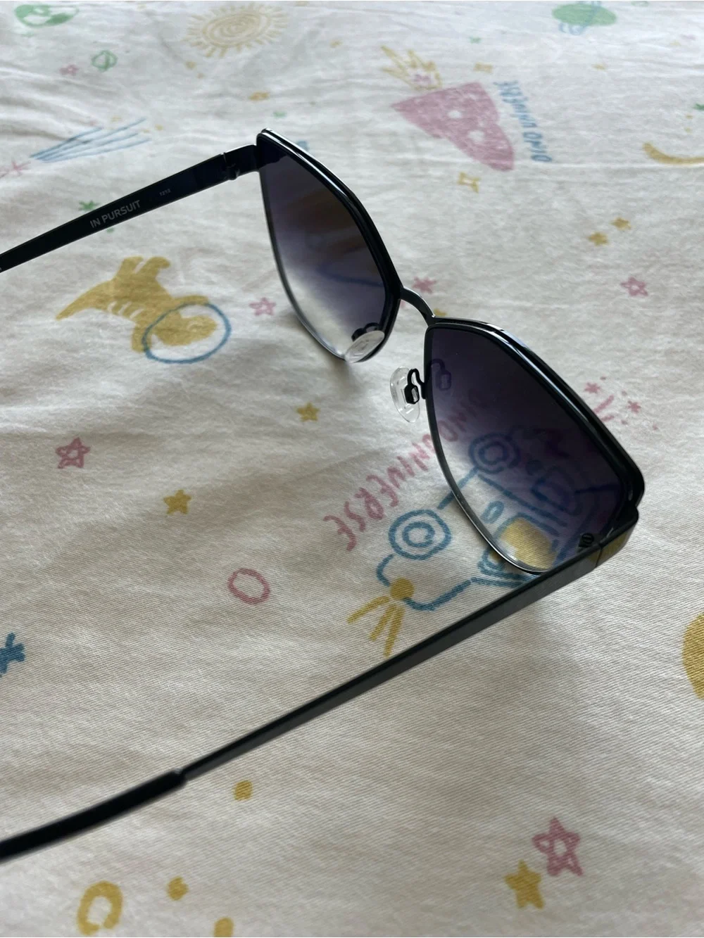 Quay Australia Women's Black Gradient Cat Eye Sunglasses